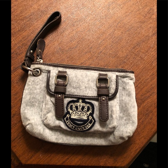 Juicy Couture Handbags - Juicy couture wristlet